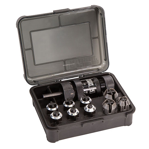 Le Frankford Arsenal Platinum Series Case Trimmer s'ajuste à tous les calibres, fonctionne avec presque tous les perceuses et reste aiguisé des milliers de tours.