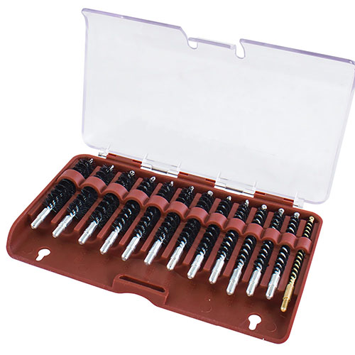 Le set de brosses en nylon Tipton est spécifique aux calibres, livré dans une boîte durable et résiste aux solvants modernes, idéal pour .17 à .45.