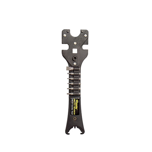 Le Wheeler Basic Armorer's Wrench est l'outil idéal pour ton AR-15, offrant durabilité, polyvalence et compatibilité avec les clés à couple.