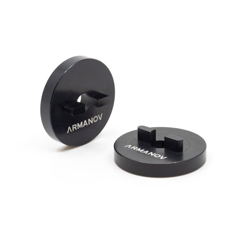 Avec le spacer ARMANOV, tu peux facilement surélever ton plateau de case feeder Dillon de 6,35 mm sans démonter le système d'embrayage. Idéal pour les cartouches longues!