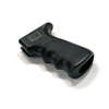 Le PUFGUN SAIGA - GRIP SG-M2 offre un design ergonomique, une surface anti-glisse et une installation facile sans outils, pour un tir précis et confortable.