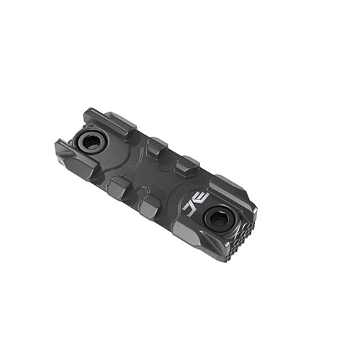 Les rails Picatinny M-LOK de 2" te permettent d'ajouter facilement des bipieds ou d'autres accessoires conformes à la norme 1913 sur tes systèmes M-LOK.