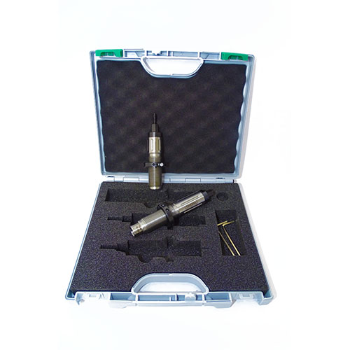 Le set de dies Triebel .308 Winchester "Allgäu Serie" inclut un die de mise à taille et un die de siège Bench Rest, le tout dans un étui premium à un prix attractif.
