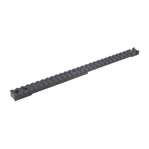 Le rail Picatinny de XS SIGHT SYSTEMS se fixe facilement sur le Ruger® GSR®, offrant une base stable pour tes optiques et un viseur arrière ajustable.