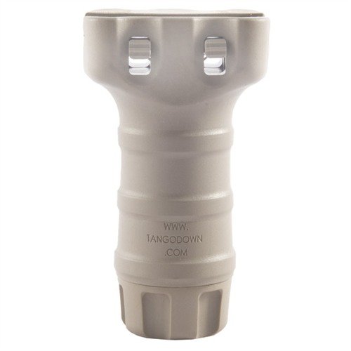 Le Picatinny Stubby Grip améliore le contrôle de ton arme sans ajouter de poids, avec un design compact et un rangement étanche pour batteries ou petites pièces.
