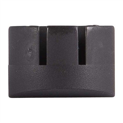 Ce plug en plastique remplit l'ouverture du cadre Glock®, assurant un rechargement fluide et empêchant la poussière d'entrer, tout en offrant un look propre.