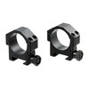 Les MAXIMIZED SCOPE RINGS en acier de 30 mm sont ultra-résistantes, conçues pour maintenir des lunettes lourdes sur des armes à fort recul, avec plusieurs hauteurs disponibles.
