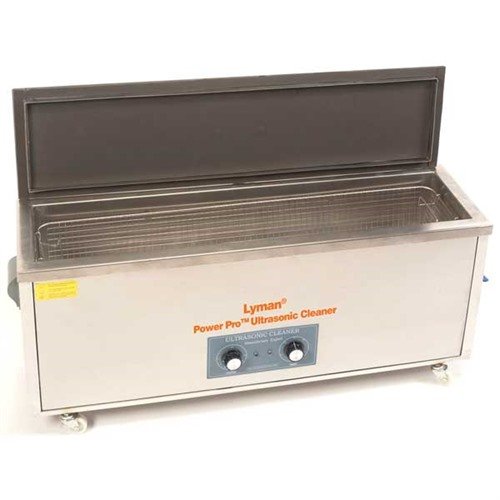Le Turbo Sonic Power Pro te permet de nettoyer et lubrifier rapidement tes armes grâce à son réservoir chauffé, ses transducteurs puissants et un système de drainage intégré.