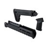 Améliore ton AK-47 avec le kit Magpul Zhukov-S, un crosse pliante ergonomique et un garde-main M-LOK pour un contrôle optimal et une personnalisation facile.