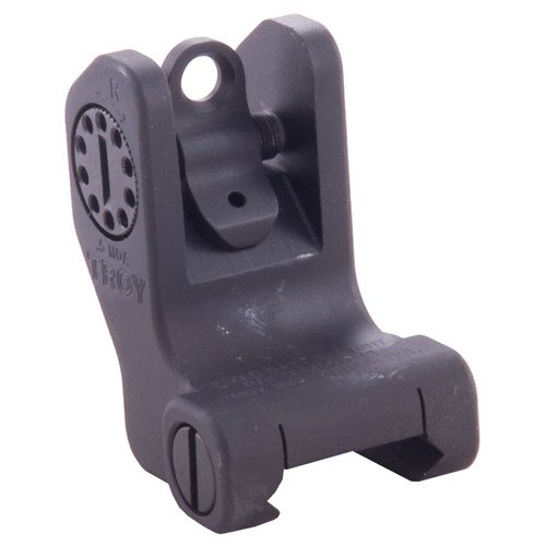 Le TROY AR-15 Tactical Battle Rear Sight offre une visée de secours toujours prête, un design robuste et léger, et un ajustement facile pour une précision optimale.