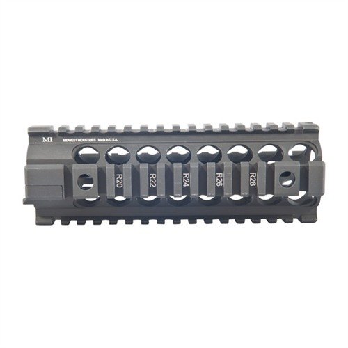 Le forend free-float en deux pièces de Midwest Industries améliore ta précision tout en réduisant le stress sur le canon, avec 4 rails Picatinny pour tes accessoires.