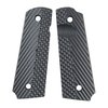 Les grips VZ OPERATOR II en G10 offrent une excellente prise en main, résistance aux intempéries et un design ergonomique pour les tireurs d'action et les opérateurs tactiques.