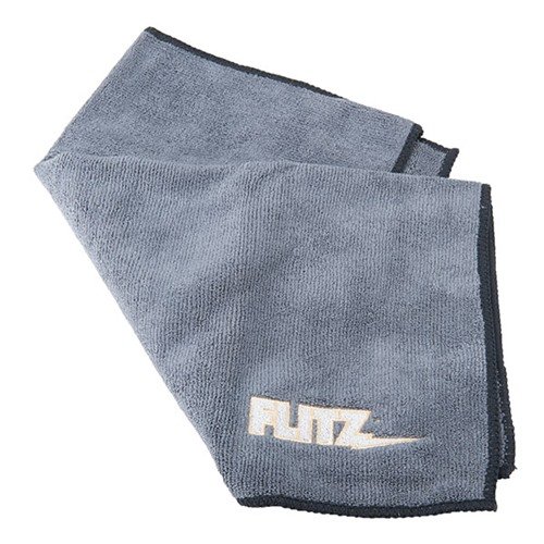 Le chiffon en microfibre Flitz offre un brillant sans traces, absorbe 4 fois son poids et nettoie en profondeur toutes les surfaces, même les lunettes!