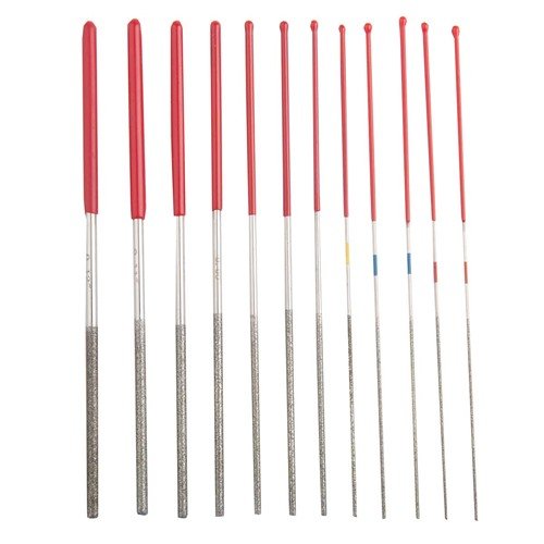 Le set de 12 limes micro diamantées RAMRODZ est parfait pour le façonnage précis, le déburrage et l'ajustement des pièces, avec un revêtement en diamant durable.