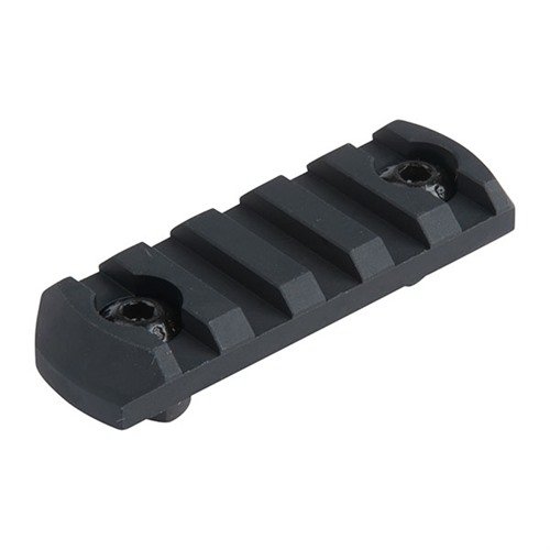 Fixe facilement des accessoires Picatinny sur tes garde-mains M-LOK avec ces rails en aluminium légers, durables et à bords biseautés pour éviter les accrochages.