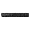 Découvre le GEN-2 M-LOK, un garde-main léger et robuste pour AR-15, avec design free float, rails scallopés et points de fixation pour sling.