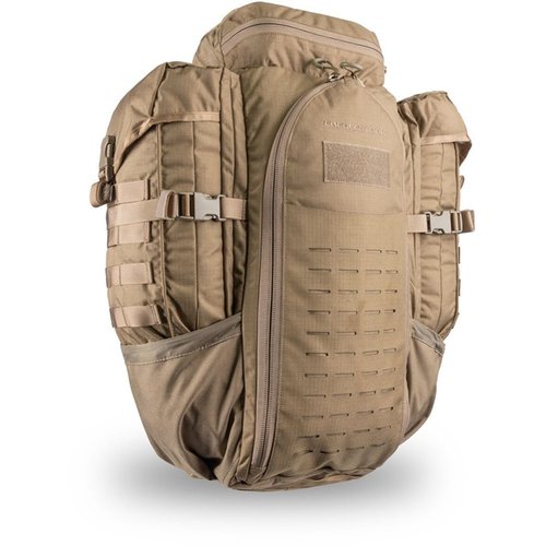 Le sac Eberlestock Halftrack offre 2150 pouces cubes d'espace, un cadre en aluminium, du confort, et des rangements MOLLE pour tout ton équipement.