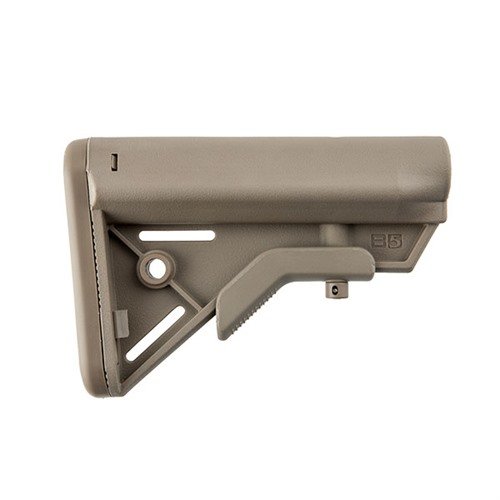 Le B5 Systems Bravo est un crosse Mil-Spec légère et robuste, offrant un excellent confort, une prise en main sûre et des montages QD pour un usage optimal.