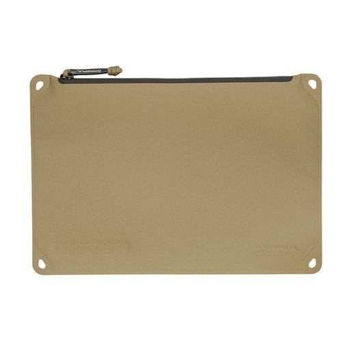 Le DAKA Large Pouch de Magpul est résistant, imperméable et parfait pour organiser tes outils ou accessoires, même sous la pluie grâce à sa fermeture éclair YKK.