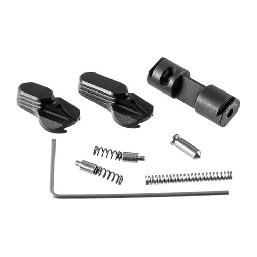 Le sélecteur de sécurité ambidextre Talon™ de Radian Weapons offre une installation modulable en 90° ou 45°, sans vis, compatible avec la plupart des AR15 et AR10.