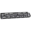 Améliore ton IWI Galil ACE avec le garde-main Drop-In en aluminium de Midwest Industries, compatible M-LOK et finition anodisée noire pour une durabilité optimale.