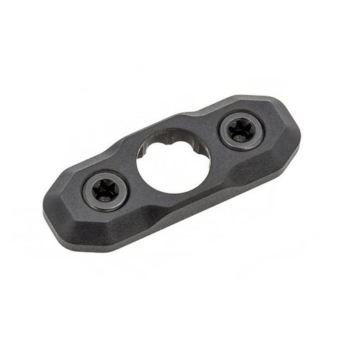 Le QD Mount Arisaka pour KeyMod te permet d'ajouter un point d'attache QD robuste et discret, avec un design anti-rotation et plusieurs positions.
