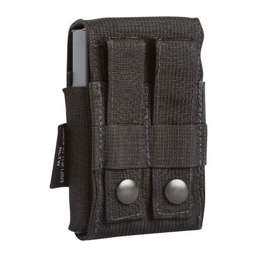 Le pouch ajustable AICS/AW d'Armageddon Gear maintient tes chargeurs en toute sécurité, s'adapte à différentes tailles et se fixe facilement sur du PALS ou une ceinture.