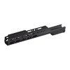 Le Chassis Enclosed Forend de KRG est léger, confortable et multi-fonctionnel, offrant des points d'attache variés pour une utilisation optimale avec ton Whiskey-3 ou X-ray.