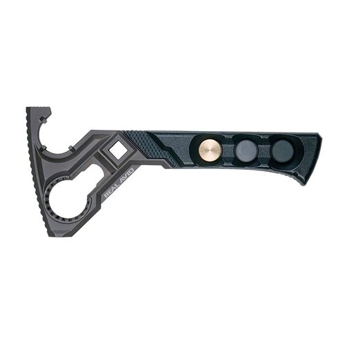 Le Real Avid Armorer's Master Wrench est un outil polyvalent avec une prise ergonomique, un marteau intégré et des surfaces précises pour monter facilement tes AR-15.