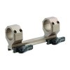 Le Delta Cantilever Scope Mount de American Defense est léger, robuste, facile à installer et offre un excellent dégagement pour tes accessoires sur un rail Picatinny.