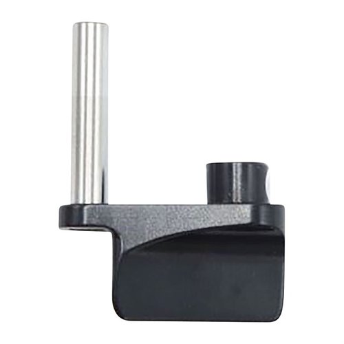Améliore ta prise en main avec le "Cornerstone" Safety Thumb Ledge, un accessoire en aluminium qui renforce la sécurité et le contrôle sur ton Ruger® MKIV.