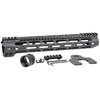 Découvre les handguards AR-15 M-LOK légers de Midwest Industries, avec un design mince, installation facile, et construction en aluminium robuste, 100% made in USA.