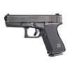 Améliore ta prise avec les grips adhésifs Hogue Wrapter, ultra fins et conformes à ton Glock® 19, tout en préservant l'état d'origine de ton arme.
