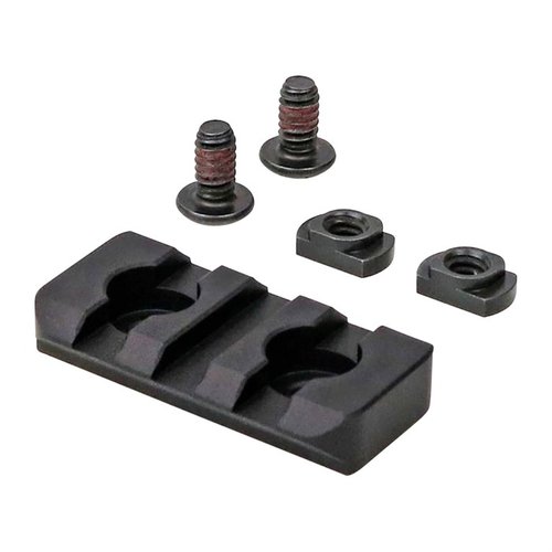 Le rail M-LOK BT73 en aluminium 6061-T6 s'installe facilement sur les garde-main et crosse M-LOK, offrant 3 emplacements pour accessoires comme les bipieds Atlas.