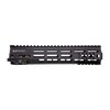Le rail Super Modular MK4 M-LOK™ de Geissele est ultra-léger, avec des sections picatinny intégrées et des fentes M-LOK pour une modularité maximale.