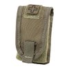 Le pouch Eleven 10® pour tourniquet se fixe facilement sur ta ceinture ou MOLLE, et peut contenir un SOF-T®T avec QuikClot®, idéal pour un accès rapide.