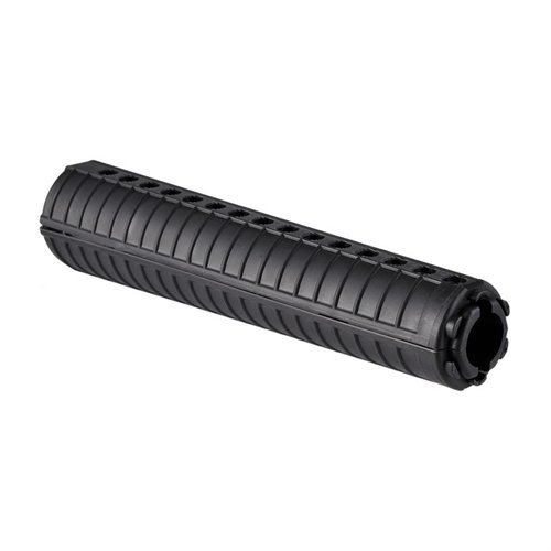 Les handguards AR-15 A2 de LUTH-AR offrent un style militaire authentique, disponibles en longueurs standard de 12" ou intermédiaire de 9" pour un confort optimal.