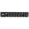 Les sections de rail Q.A.R.S. de Troy Industries se fixent facilement et solidement, permettant d'ajouter divers accessoires sur tes rails Alpha, Delta et TRX.