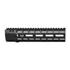 Les handguards GEN-2 d'Aero Precision offrent un design léger en free float, avec système M-LOK, rails scallopés, et sockets pour sling à 3, 6 et 9 heures.