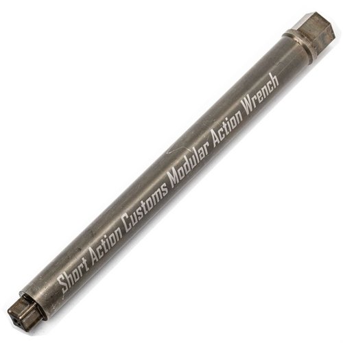 Le MODULAR ACTION WRENCH BODY de Short Action Customs offre une conception robuste en acier 4140, un changement rapide d'embouts et une garantie à vie.