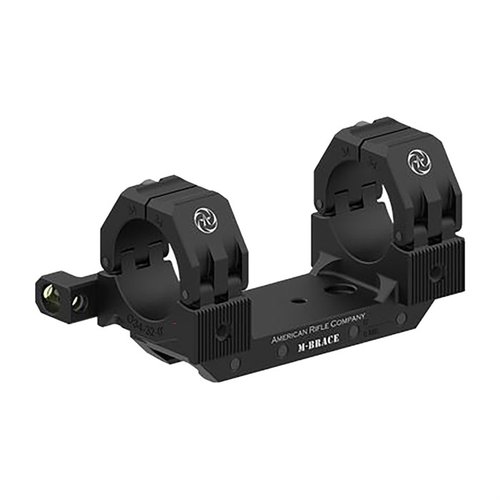 Le M-BRACE Scope Mount offre une conception robuste et ingénieuse, idéale pour un montage précis de ta lunette, avec des spécifications de couple optimales.