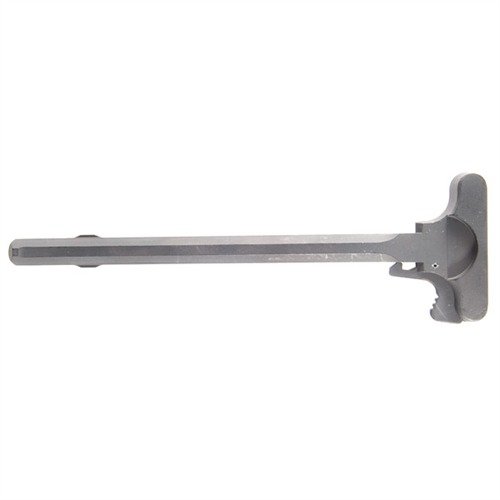 L'AR15A4 Charging Handle Assembly de COLT est conçu pour s'adapter parfaitement aux AR-15, avec un revêtement anodisé noir Type 3 pour une durabilité accrue.