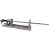 Le Forster Universal Sight Mounting Fixture te permet de percer et tarauder avec précision tous les types d'armes, assurant un travail de qualité professionnelle.