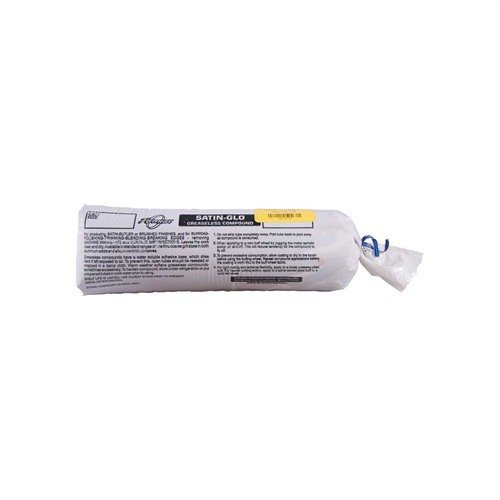 Le SATIN-GLO de FORMAX est un composé sans graisse qui permet un polissage facile et rapide, éliminant les imperfections sur l'acier pour un fini impeccable.