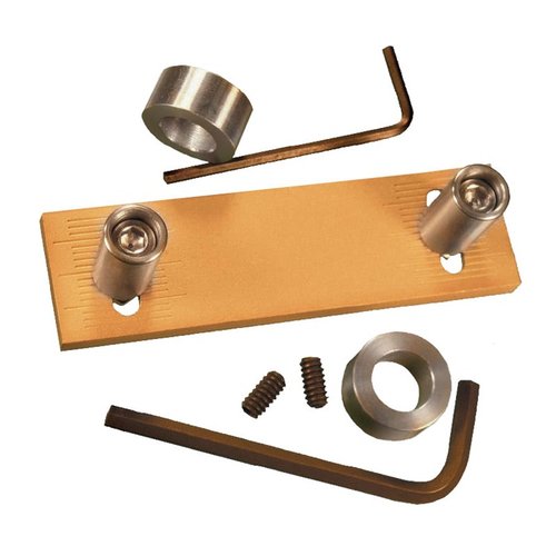 Avec le #350D Adjustable Comb Hardware, ajuste ta position de tir à l'infini pour un confort optimal, que ce soit pour un fusil ou un fusil de chasse.