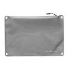 Le DAKA Lite Pouch de Magpul est léger, compact et résistant, parfait pour transporter tes équipements en toute sécurité lors de tes aventures en plein air.