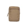 Le TALL GP POUCH de Spiritus Systems offre un espace de rangement généreux pour tes équipements, y compris des bouteilles Nalgene et des lunettes de vision nocturne.