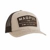 Découvre la casquette GO BANG de Magpul : un modèle trucker classique, respirant, ajustable et stylé, parfait pour le confort et la durabilité.
