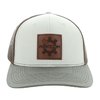 Snapback stone avec mesh marron, visière olive et patch en cuir