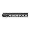 Les handguards M5 (.308) d'Aero Precision sont légers, robustes, avec un design free float et un système M-LOK pour une modularité avancée.